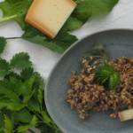 Einkorn Eintopf Gericht, mit Käse